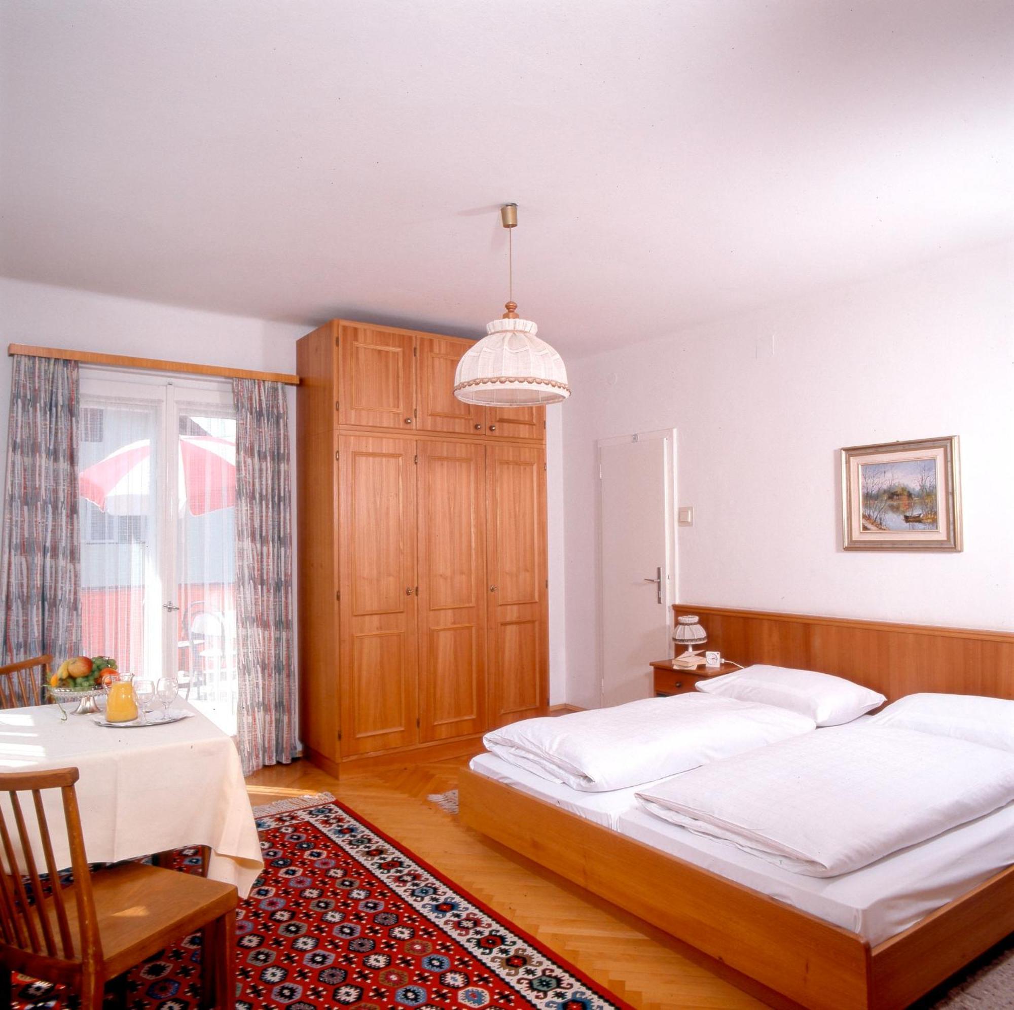 Hotel Velden Bacherlwirt Velden am Wörthersee Kültér fotó